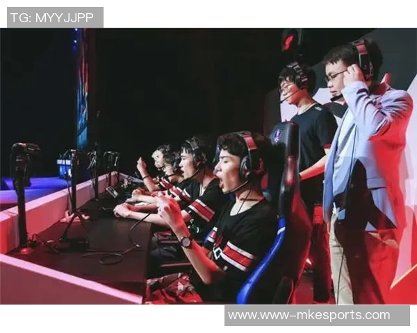 深入分析王者荣耀WE战队战术布局与团队协作策略探讨 深入分析王者荣耀WE战队战术布局与团队协作策略探讨