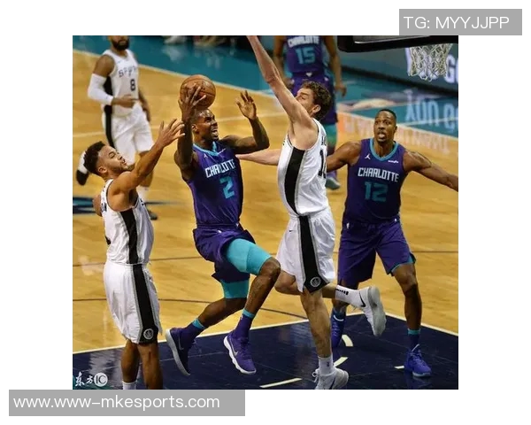 JDG战队在冠军杯积分榜上以98分稳居第一展现强大实力 JDG战队在冠军杯积分榜上以98分稳居第一展现强大实力